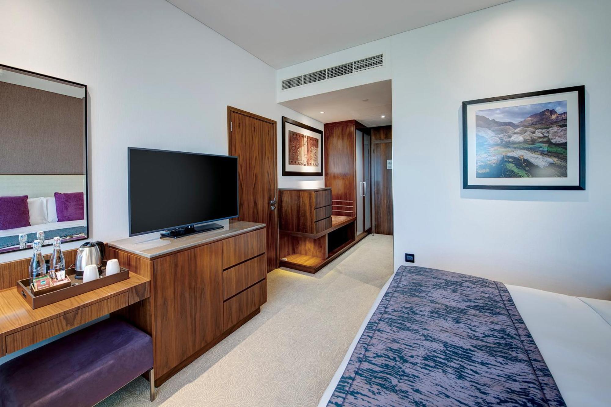 Hotel Crowne Plaza Muscat Ocec By Ihg Exteriér fotografie